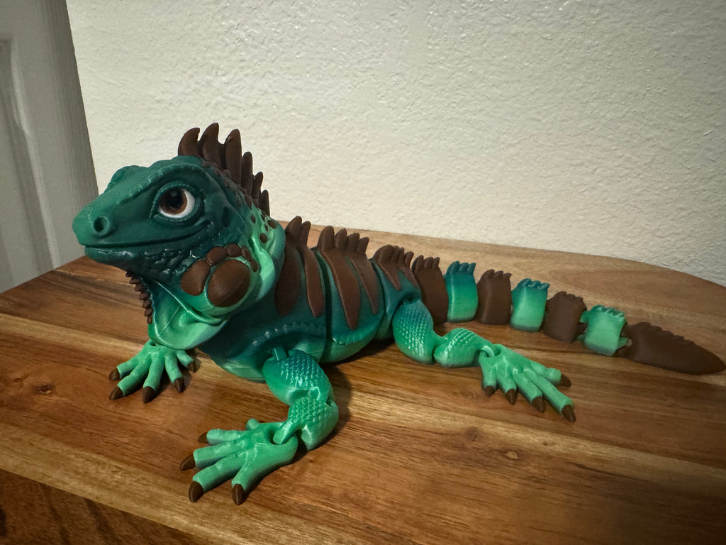 Fully Articulated Iguana – 12" 3D Printed Flexi Reptile