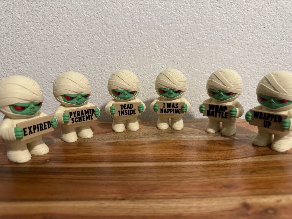 Mummy Holidays with Attitude | Funny 3D Printed Halloween Desk Buddy | Interchangeable Sign